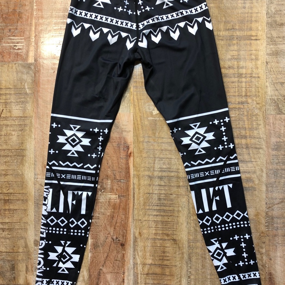Aztec Print Compression Leggings
